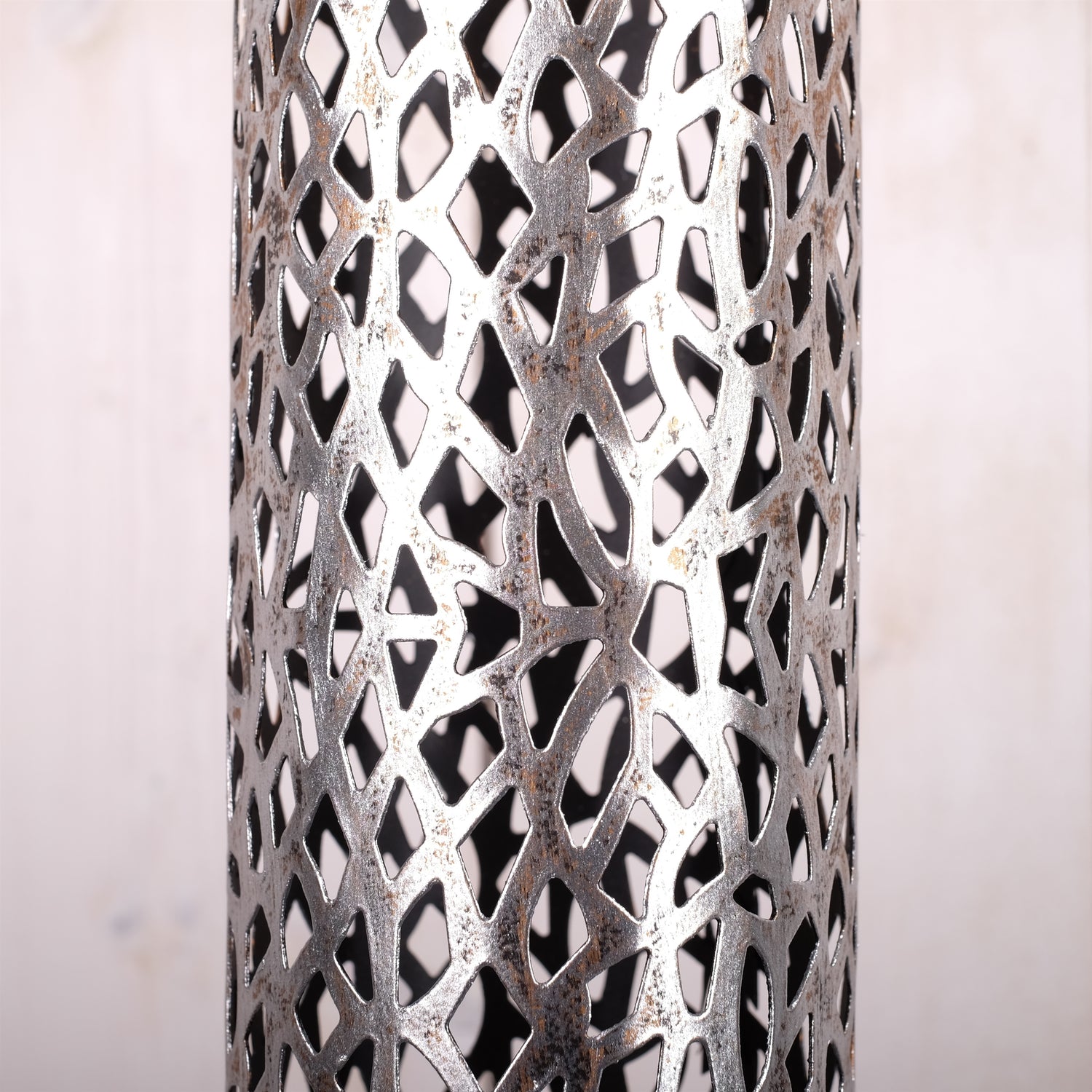RIESEN KERZENSTÄNDER "ETERNAL" | Metall, 80 cm, antik-silber | Säule